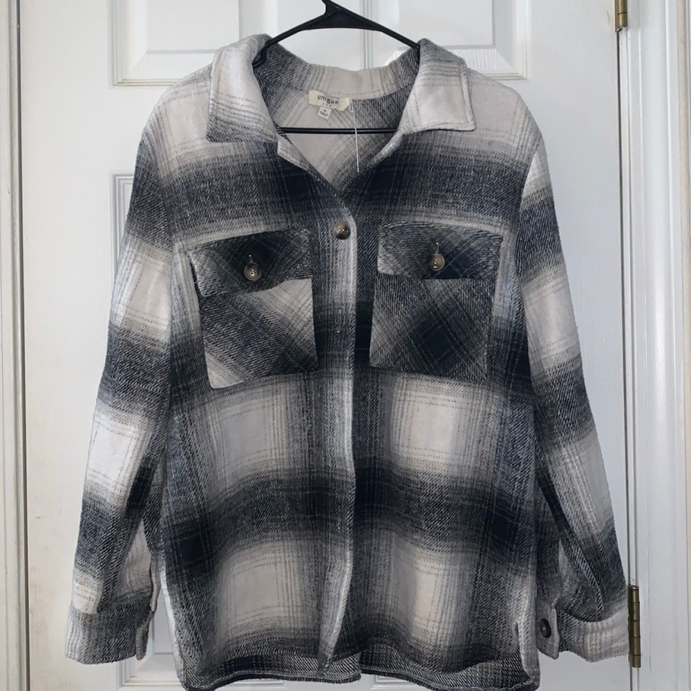 NWT plaid Shacket